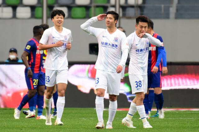 开云体育官网-【中超】赵明剑任意球破门 青岛0比1负申花形势危急